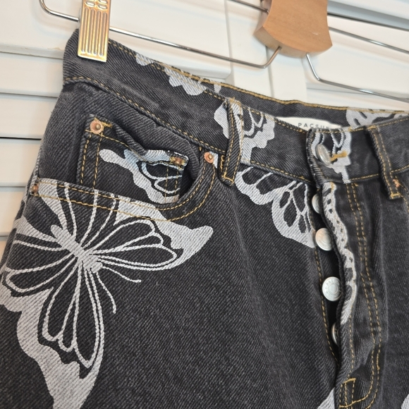 PACSUN‎ Eco Black Butterfly Jeans Women Sz 25 High Rise Straight Cotton Y2K Boho - Picture 3 of 13